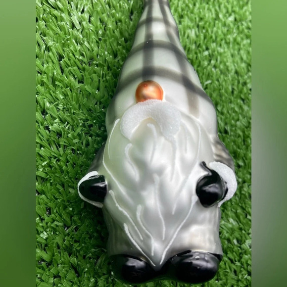 Gnome with Plaid Hat Ornament, NWT - Picture 6 of 10